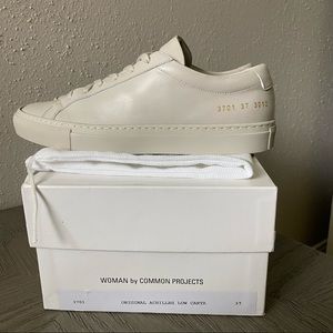 Woman by Common Projects Achilles Low Grey Size 37